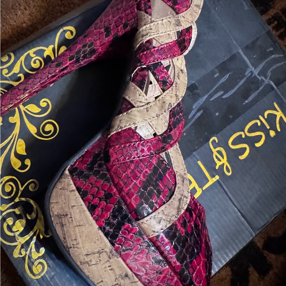 Women's Red and Tan Snakeskin Heels